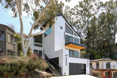 2861  Brant st. Mission Hills CA 92103