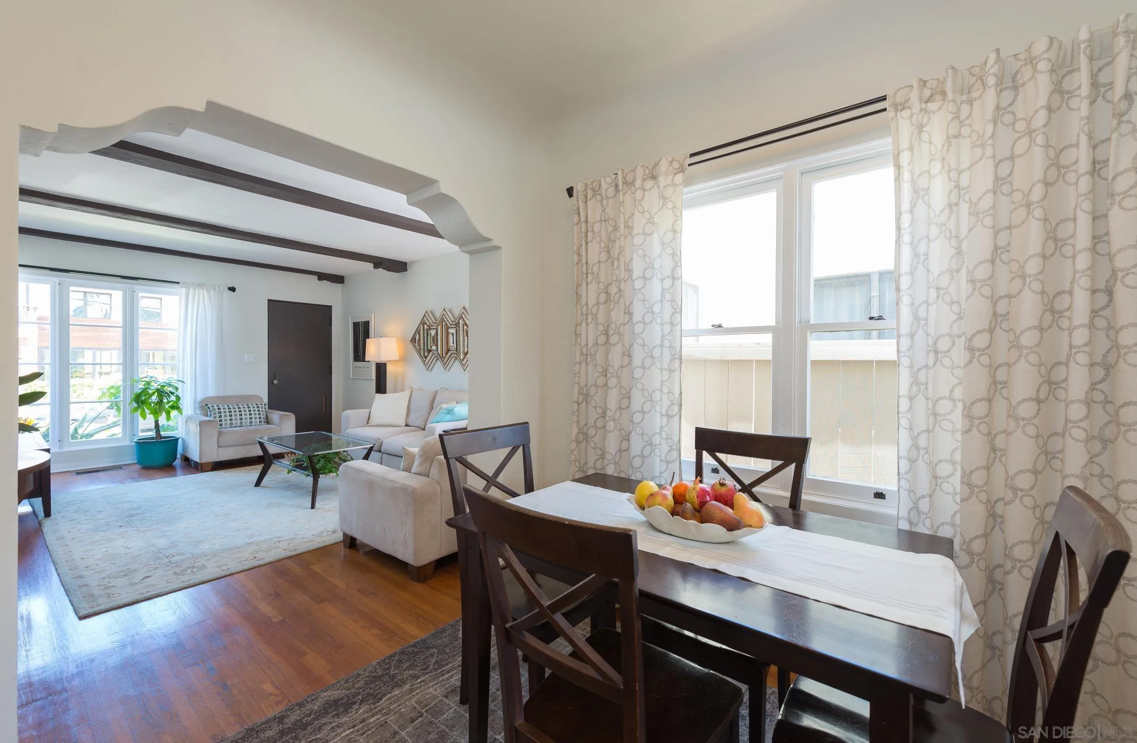 La Jolla, California 92037, United States, 2 Bedrooms Bedrooms, ,1 BathroomBathrooms,Residential,Active,98847