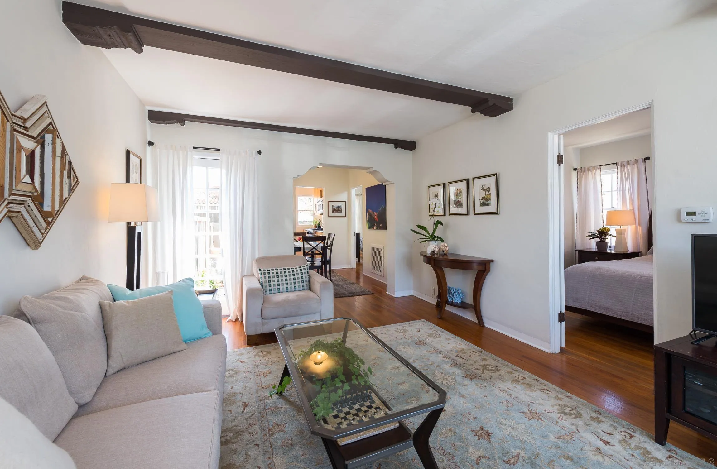 La Jolla, California 92037, United States, 2 Bedrooms Bedrooms, ,1 BathroomBathrooms,Residential,Active,98847