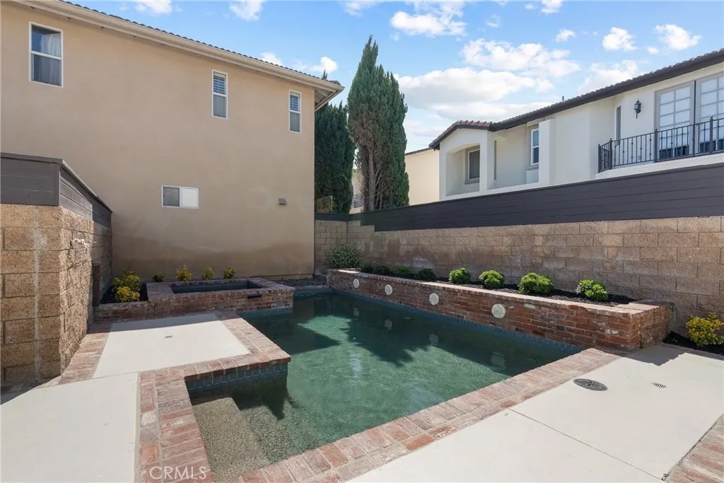 267 Mesa Dr
