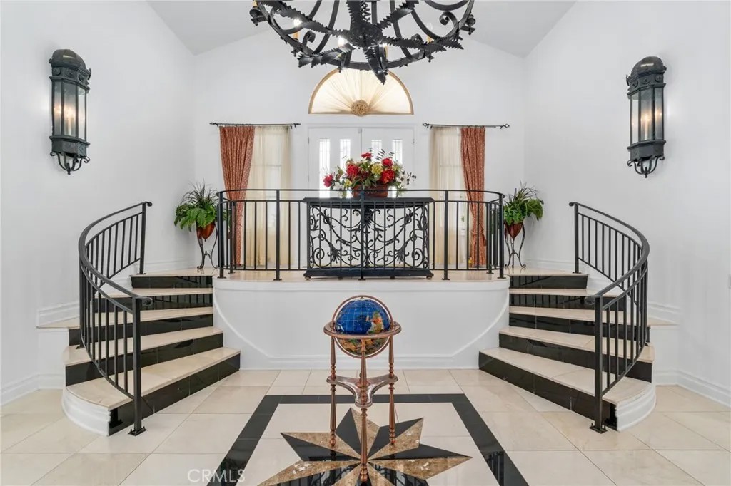 43110 Palomino Circle