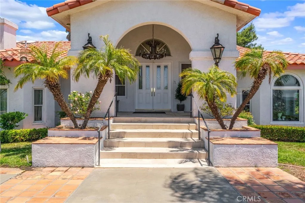 43110 Palomino Circle