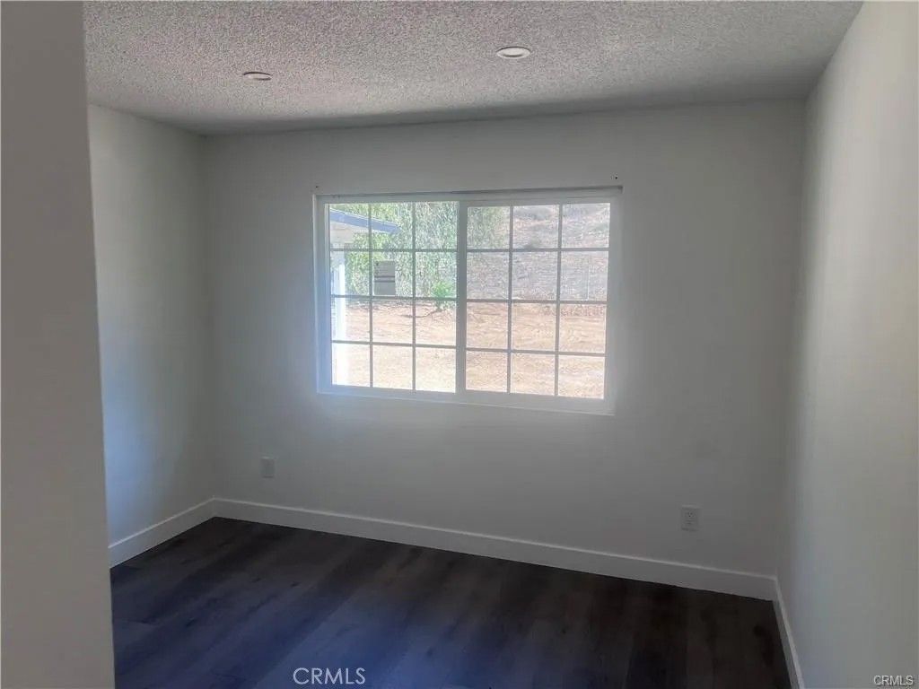 Photo of 195 Masters Ave, Riverside, CA 92507 (MLS # SR26032891)