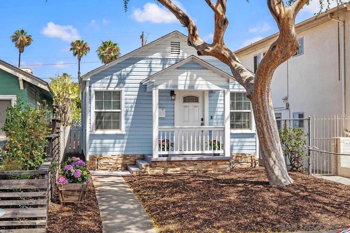 4461 Louisiana Street