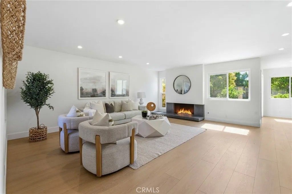 Photo of 41 Seton Rd, Irvine, CA 92612 (MLS # NP26047638)