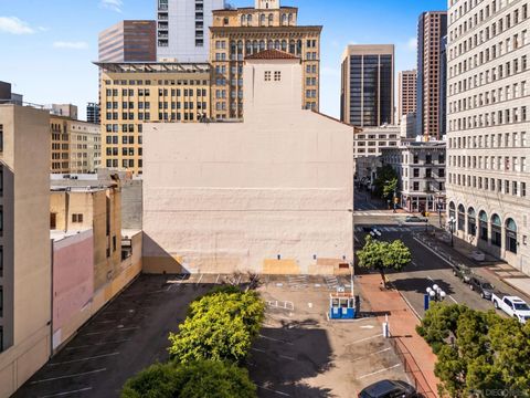 Tiny photo for 950 6Th Ave #437, San Diego, CA 92101 (MLS # 250039875)