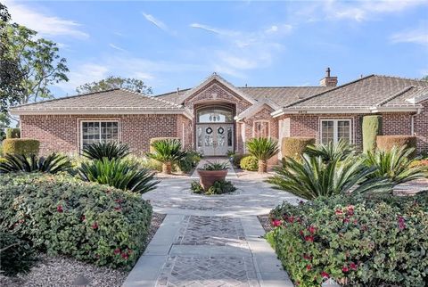 Tiny photo for 6872 Chartwell Dr, Riverside, CA 92506 (MLS # IV25275367)