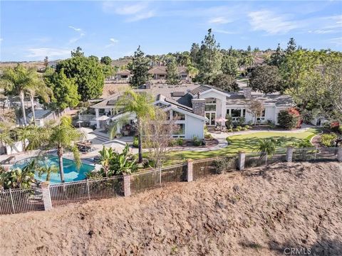 Tiny photo for 6872 Chartwell Dr, Riverside, CA 92506 (MLS # IV25275367)