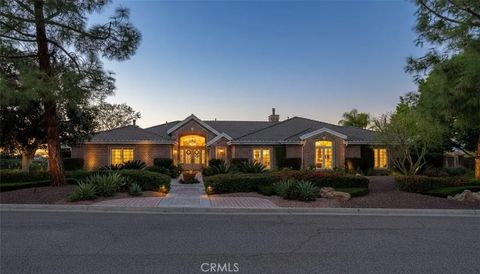 Photo of 6872 Chartwell Dr, Riverside, CA 92506 (MLS # IV25275367)