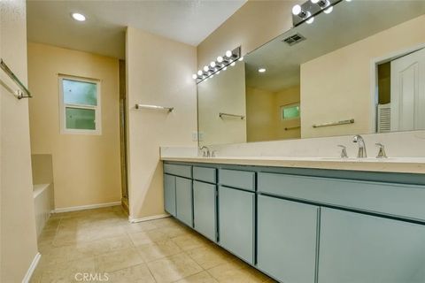 Tiny photo for 43954 Blue Sky Court, Los Angeles, CA 93536 (MLS # SR25246975)