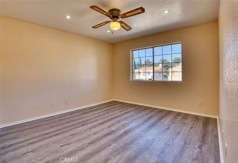 Tiny photo for 43954 Blue Sky Court, Los Angeles, CA 93536 (MLS # SR25246975)