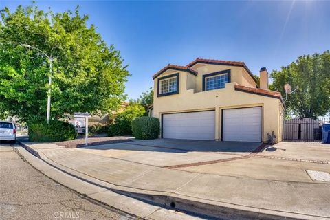 Tiny photo for 43954 Blue Sky Court, Los Angeles, CA 93536 (MLS # SR25246975)