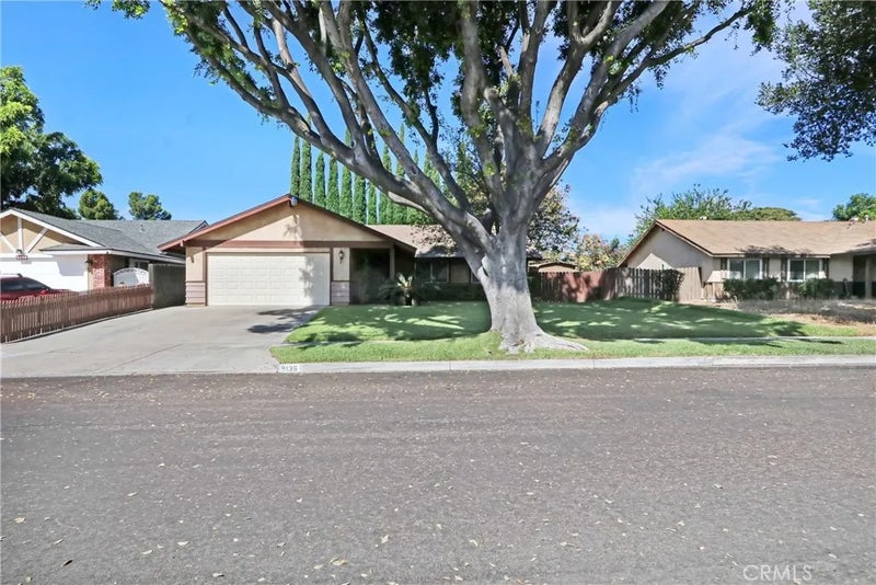 9136 Dumond Drive