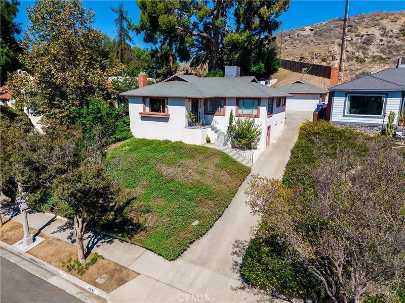 4351 Houghton