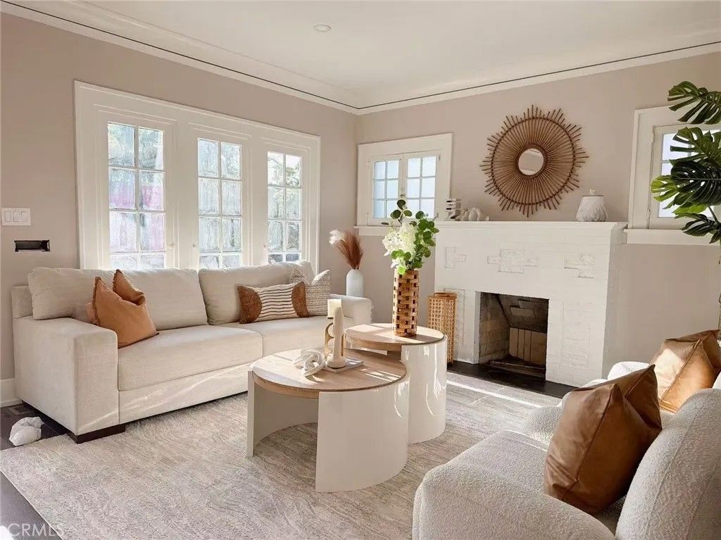 Photo of 721 S Ross St, Santa Ana, CA 92701 (MLS # WS26089709)