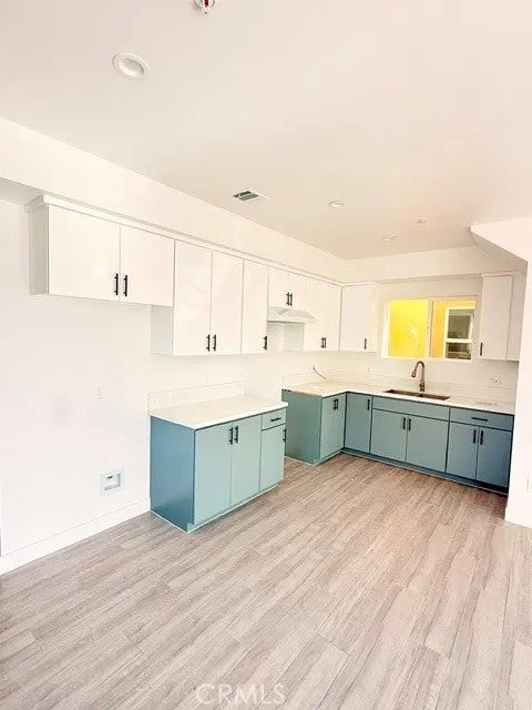 11108 S Avalon