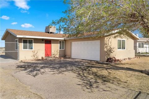 Photo of 35977 Hillview Street, Yermo, CA 92398 (MLS # HD26058628)