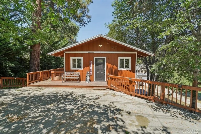 944 Knickerbocker Road