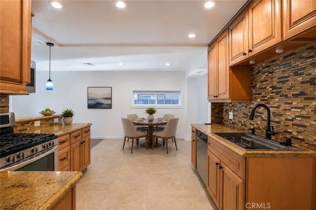 7965 Quimby Ave.