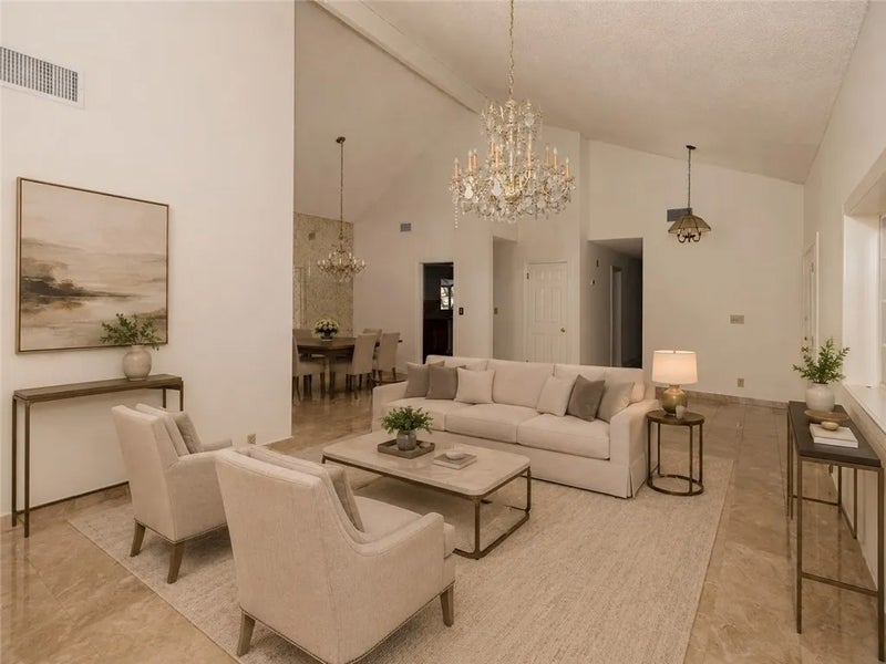 18129 Delano
