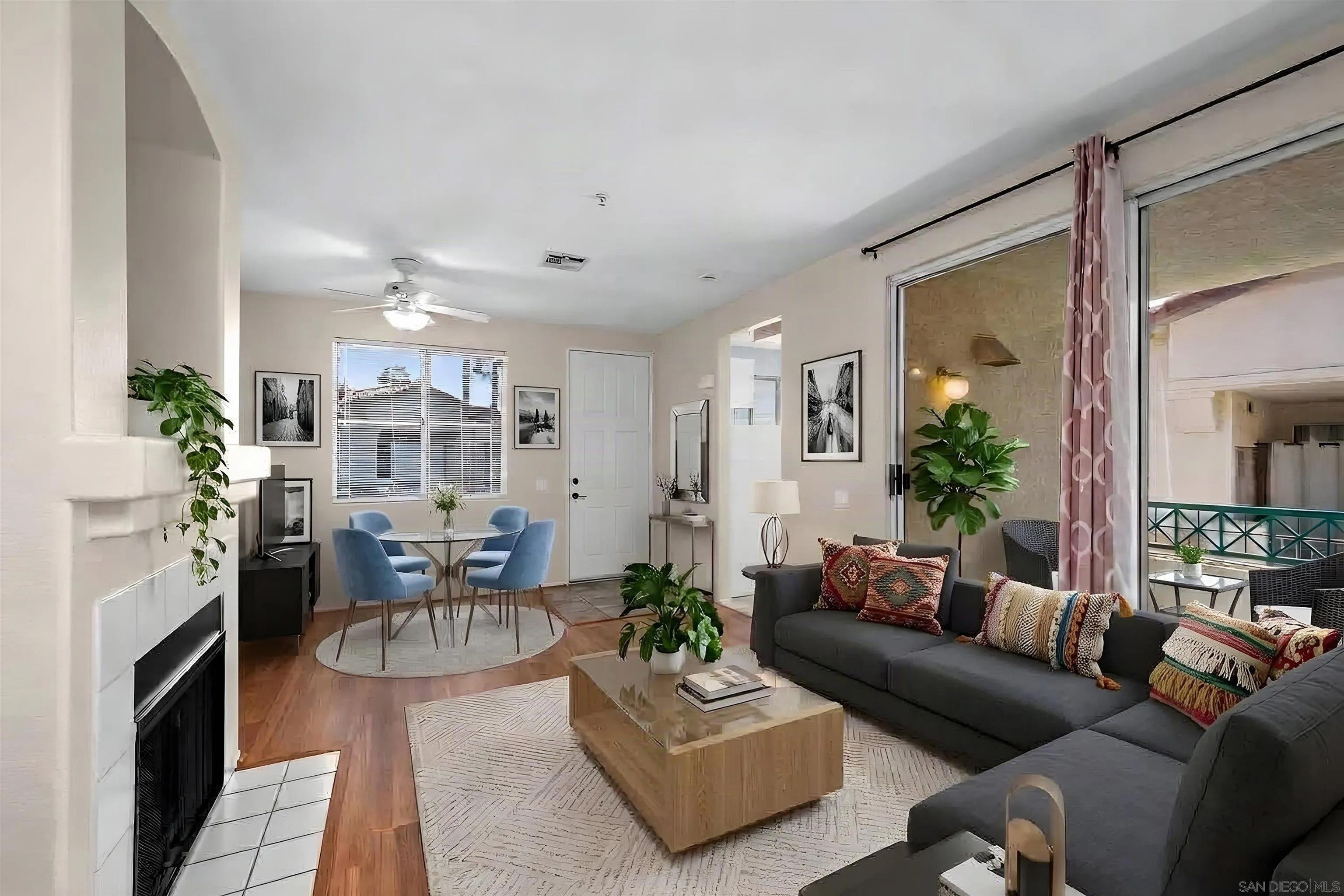 11454 Via Rancho San Diego 208