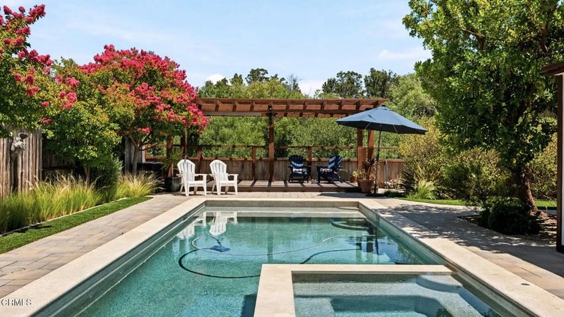 585 Windmill Court