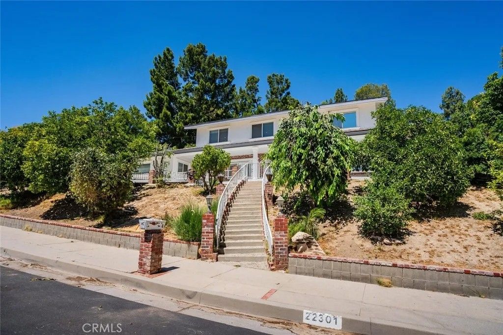 Photo of 22301 Michale Street, West Hills, CA 91304 (MLS # SR26021193)