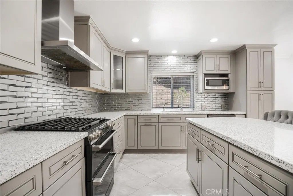 Photo of 22301 Michale Street, West Hills, CA 91304 (MLS # SR26021193)