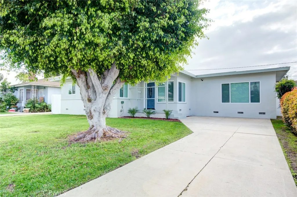 306 W Porter