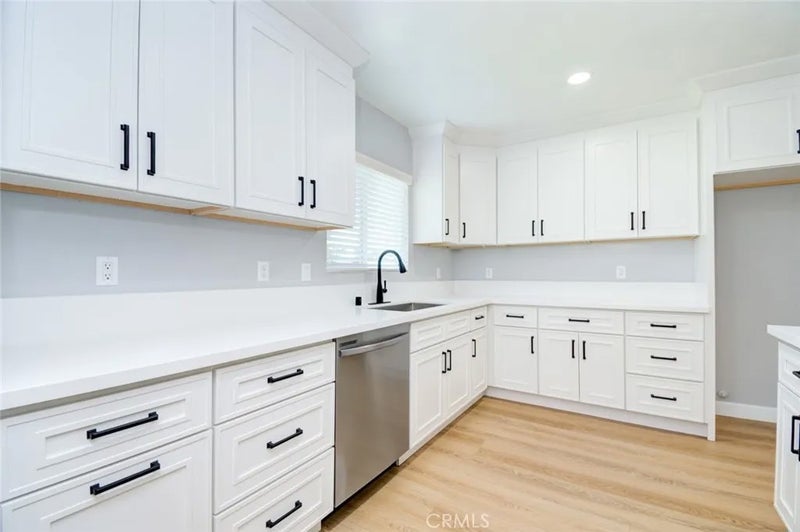 306 W Porter