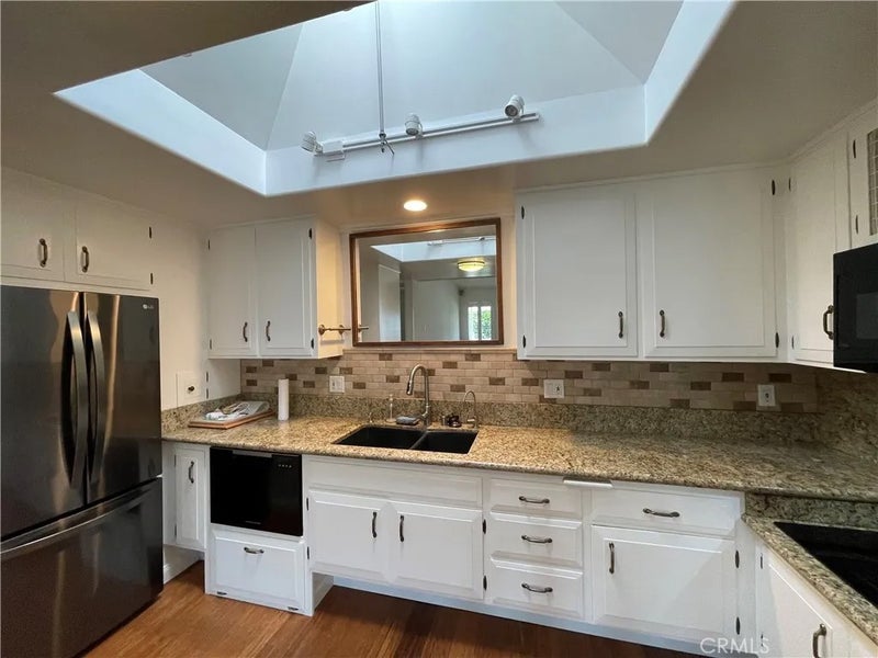 1551 Homewood