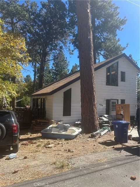 Photo of 479 Holmes Ln, Sugarloaf, CA 92386 (MLS # OC25239940)