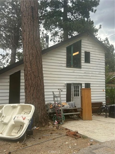 Tiny photo for 479 Holmes Ln, Sugarloaf, CA 92386 (MLS # OC25239940)