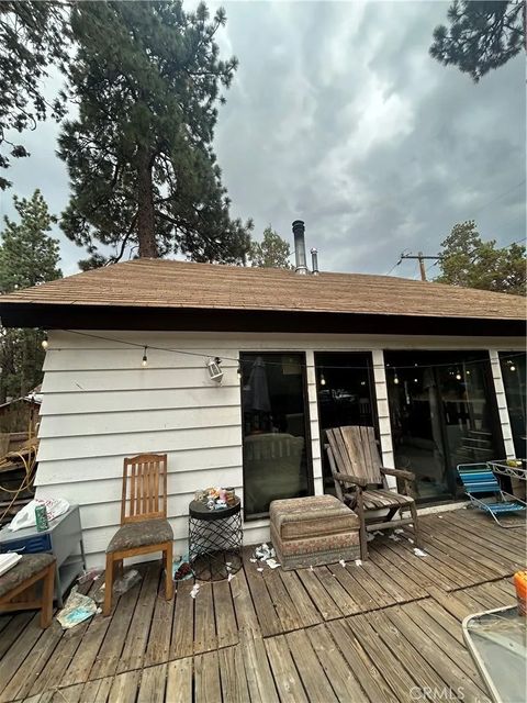 Tiny photo for 479 Holmes Ln, Sugarloaf, CA 92386 (MLS # OC25239940)