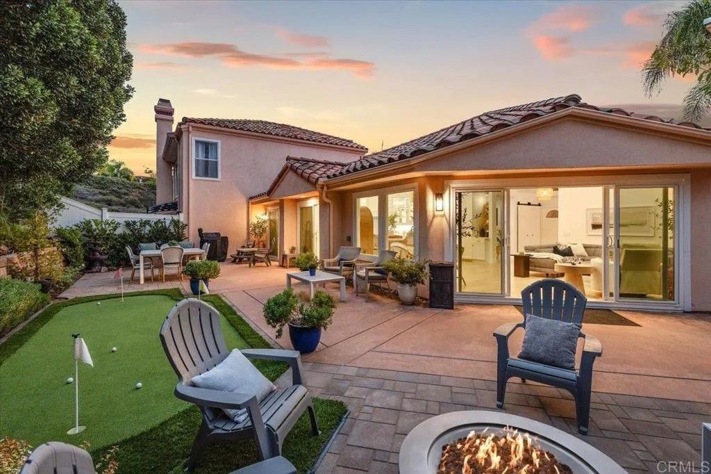 Photo of 1218 Via Apuesto, San Marcos, CA 92078 (MLS # NDP2509851)