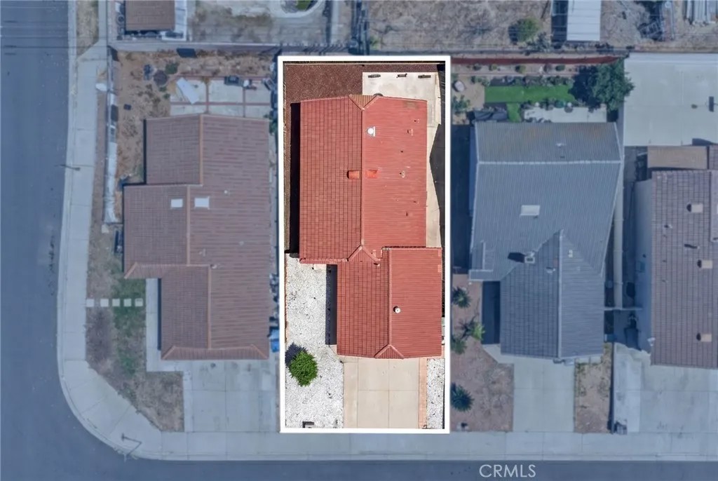 25076 Wendy Way
