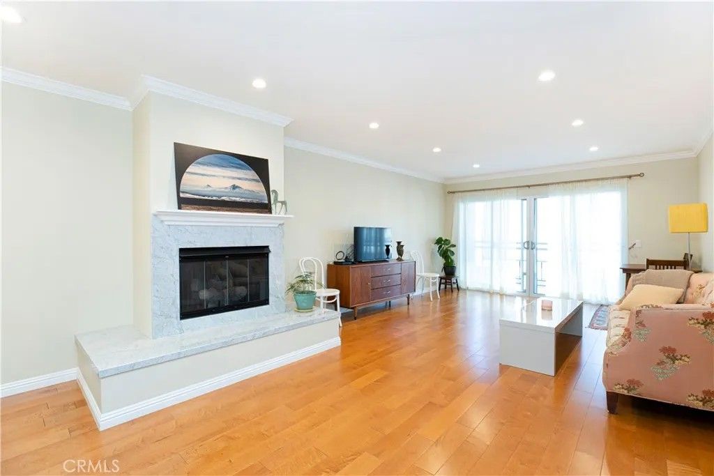 Photo of 1236 N Columbus Avenue #37, Glendale, CA 91202 (MLS # GD26019087)