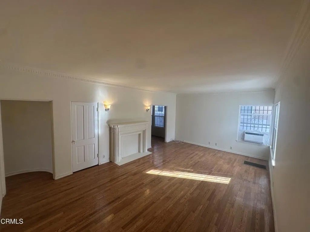 Photo of 130 Orlando Avenue #130 1/2, Los Angeles, CA 90048 (MLS # P1-26490)