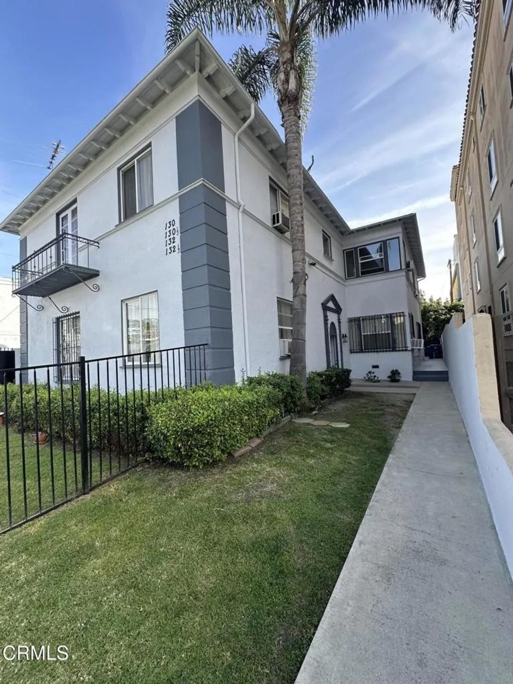 Photo of 130 Orlando Avenue #130 1/2, Los Angeles, CA 90048 (MLS # P1-26490)