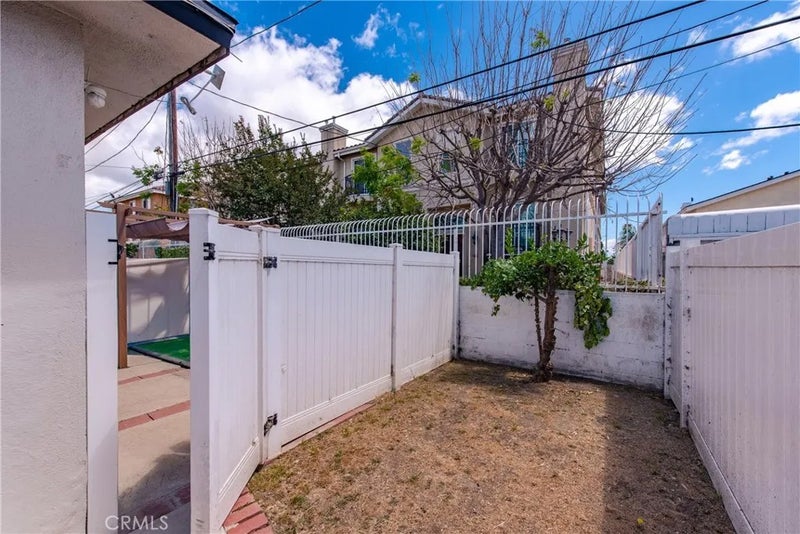 1630 W 206th