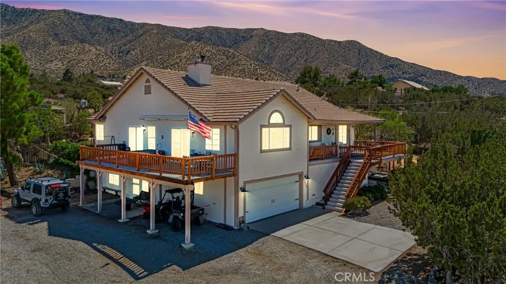 11720 Honeybee Lane