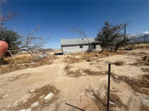 Tiny photo for 34774 Old Woman Springs, Lucerne Valley, CA 92356 (MLS # SW25244587)