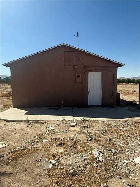 Tiny photo for 34774 Old Woman Springs, Lucerne Valley, CA 92356 (MLS # SW25244587)