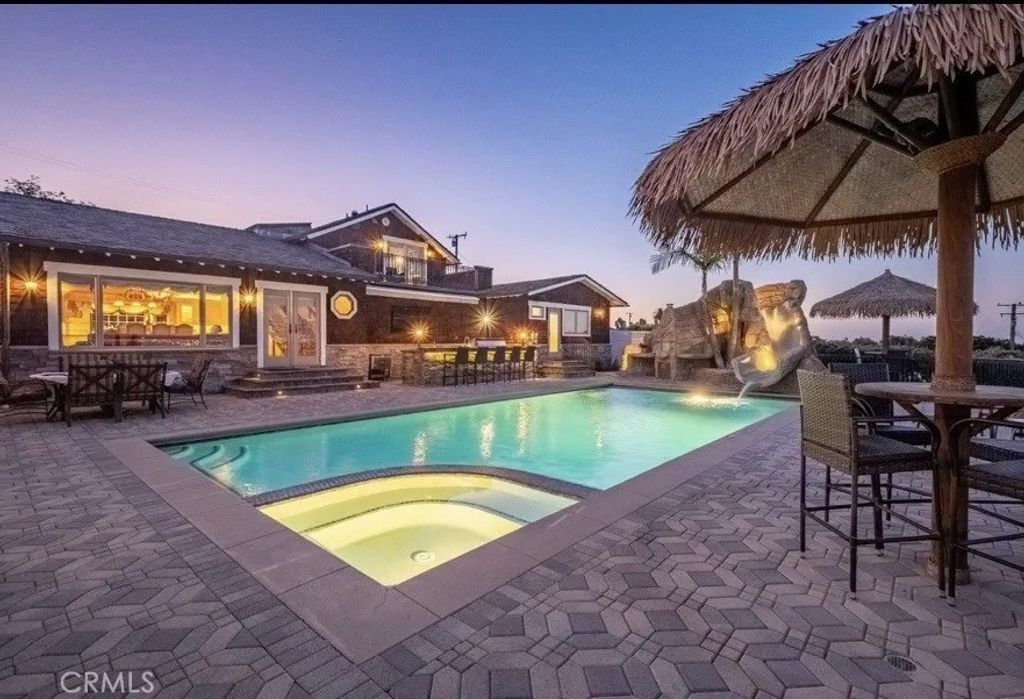 Photo of 16 Saddle Rd, Rancho Palos Verdes, CA 90275 (MLS # PV26078779)