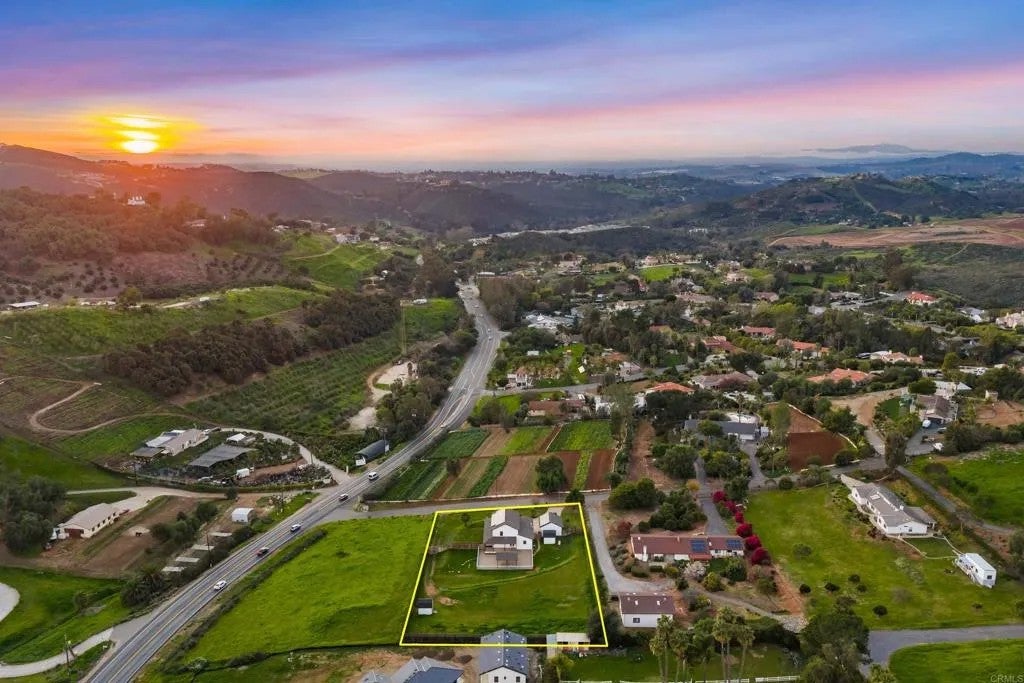 3024 Gopher Canyon Rd
