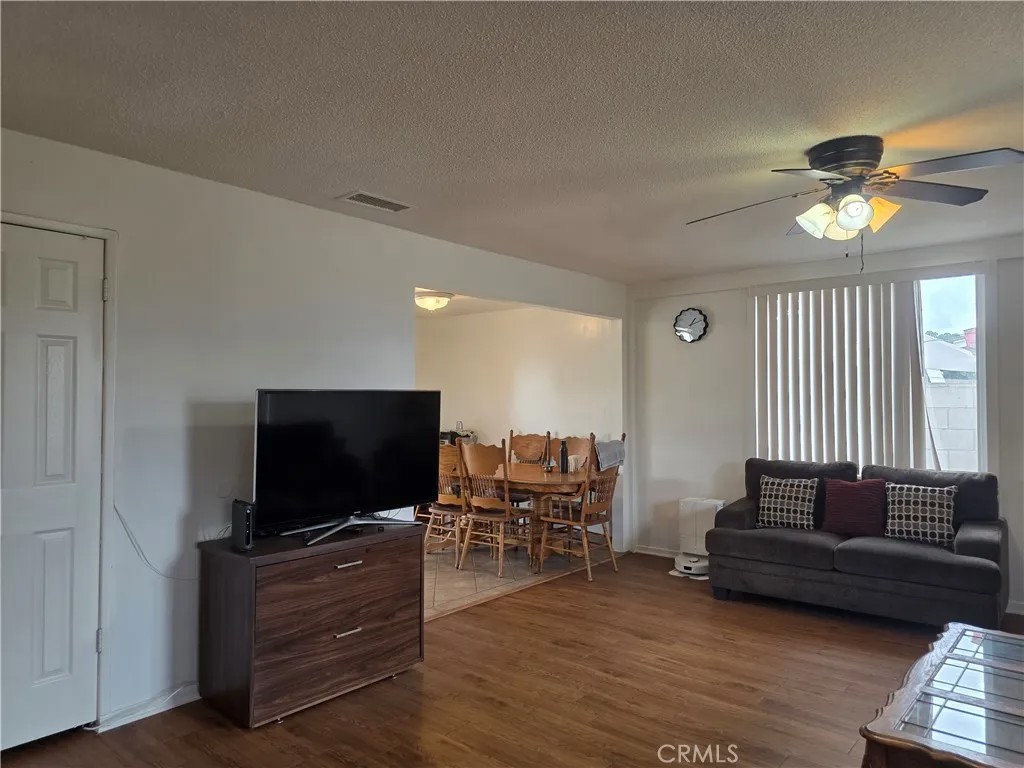 1354 Pleasant View