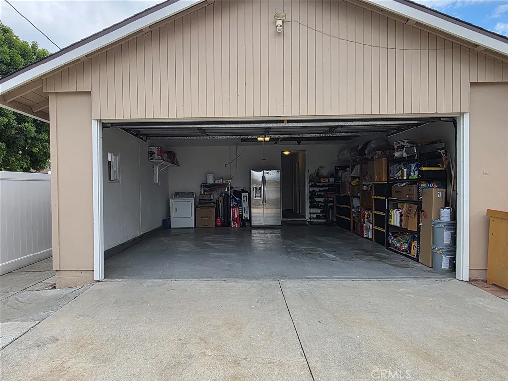 1354 Pleasant View