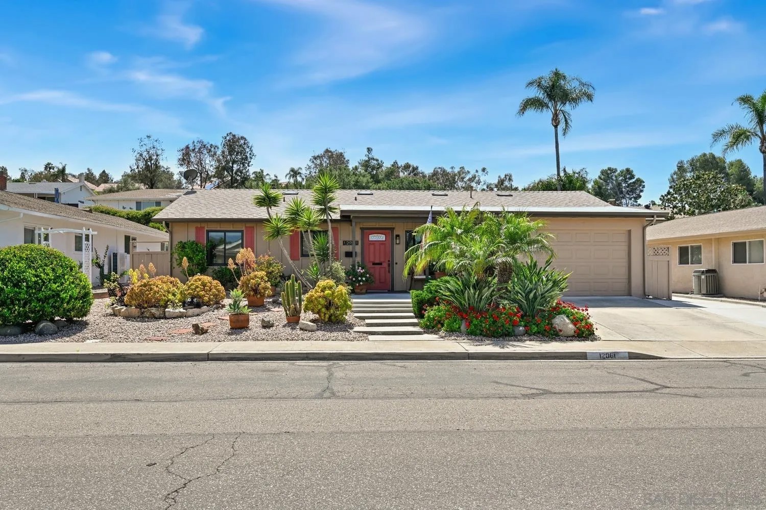 12061 Callado Rd