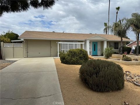 Photo of 28640 Del Monte DR, Menifee, CA 92586 (MLS # SW26161016)