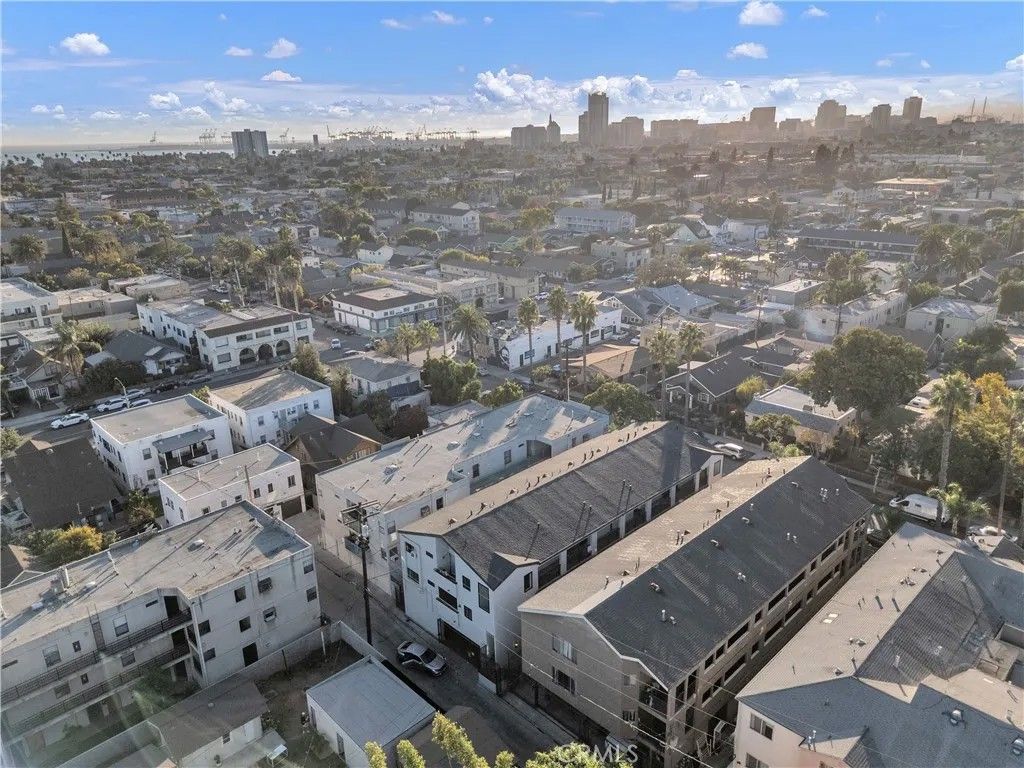 Photo of 736 Rose Ave, Long Beach, CA 90813 (MLS # PW26007104)